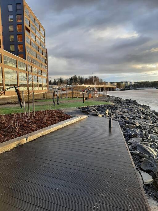 Upea Kaksio Naesijaerven Rannalla Tampere Exterior photo